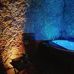 Sicilia - Intera Casa Con Privata Jacuzzi Sauna Bagno Di Vapore Ad Uso Illimitato Casa vacanze