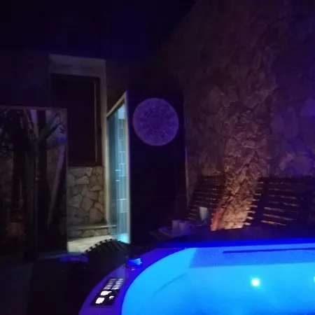بيت للعطل Sicilia - Intera Casa Con Privata Jacuzzi Sauna Bagno Di Vapore Ad Uso Illimitato